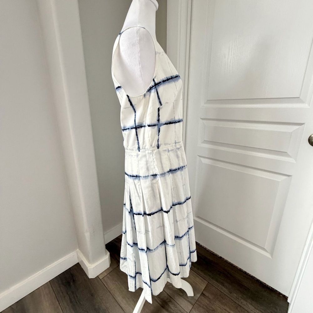Pendleton Sleeveless A-line Dress Size 12 White Blue Plaid Check Pleated Lined - Picture 6 of 8